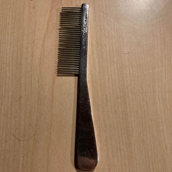 Vintage Hartz Mountain Aluminum  Grooming Comb - Picture 1 of 3